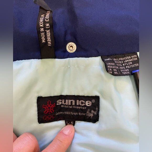 Sunice Gore Tex Vintage Winter Ski Jacket. Size label L-S or Women’s Medium - Picture 8 of 11